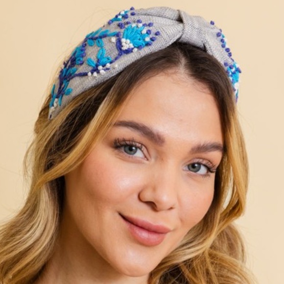 Boho Embroidered Flowers Blossoms Knot Headband - Picture 2 of 2